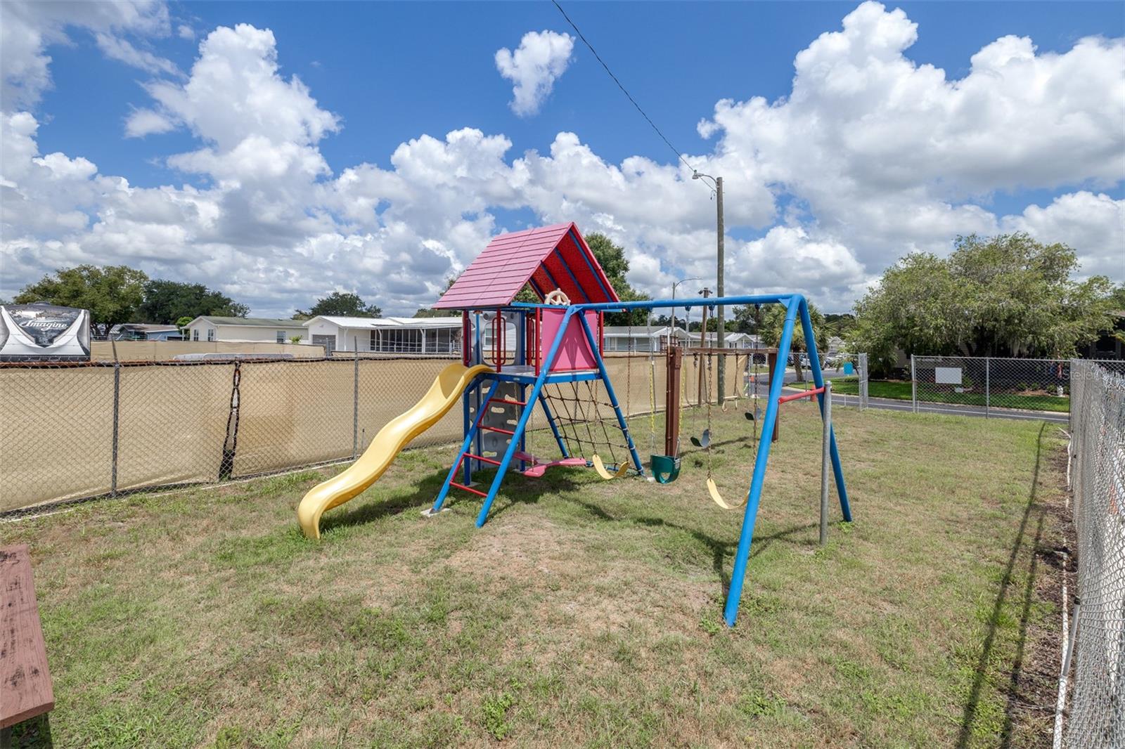 TIMBER LAKE ESTATES - Residential