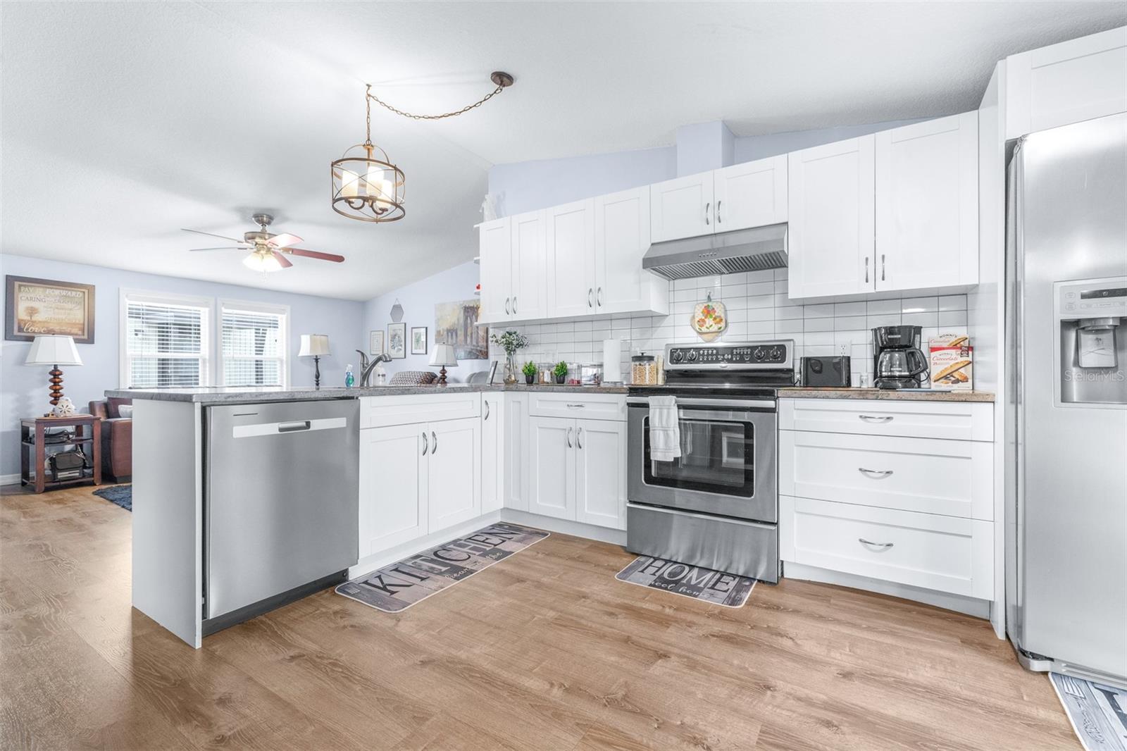 TIMBER LAKE ESTATES - Residential