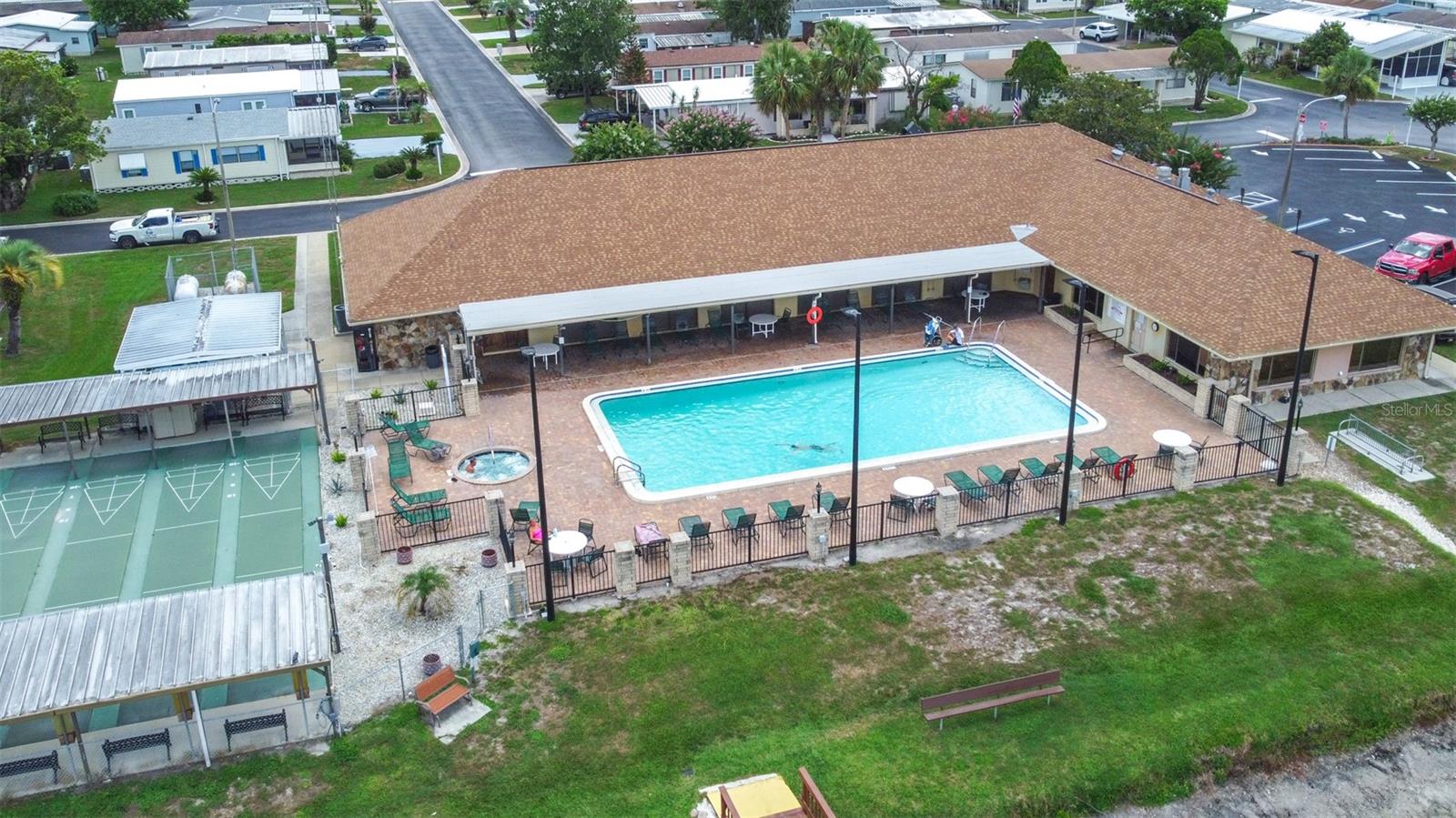 TIMBER LAKE ESTATES - Residential