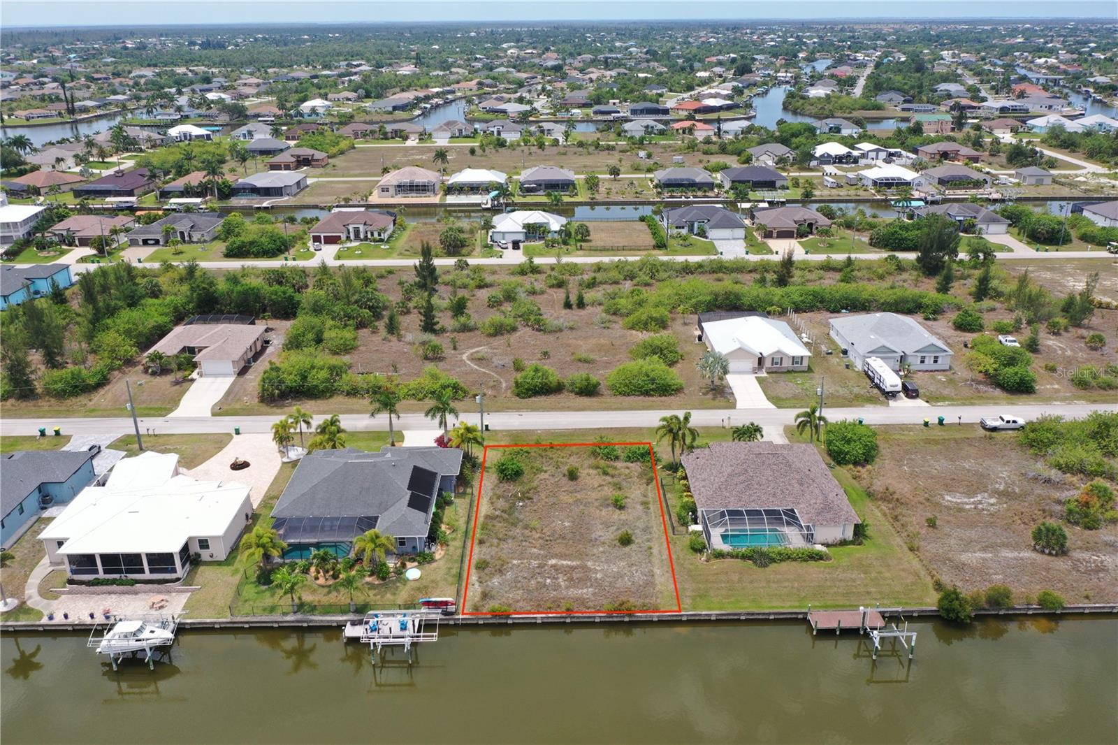 PORT CHARLOTTE SEC 093 - Land