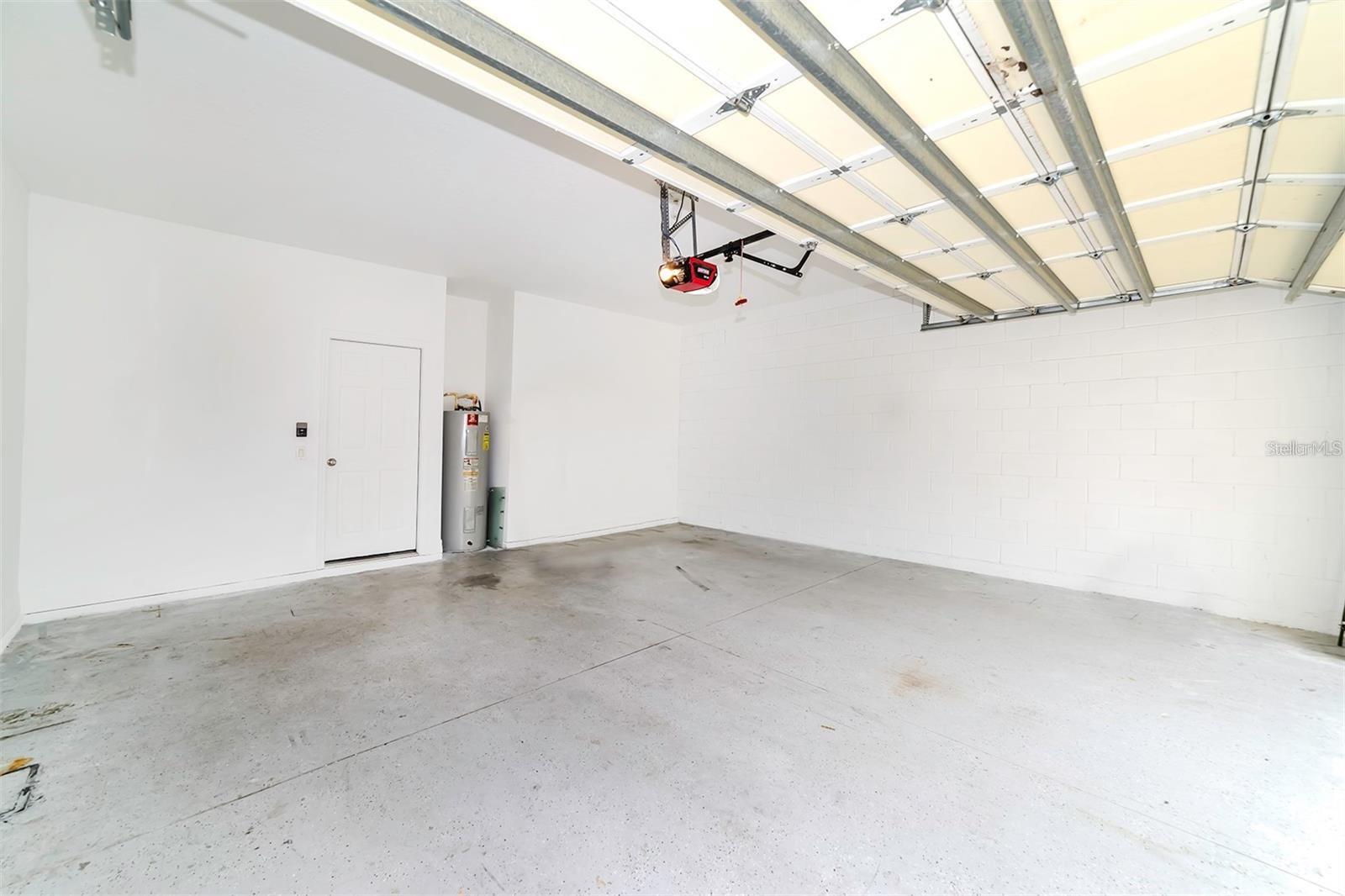 EAGLE CREEK PH 1-A - Residential Lease