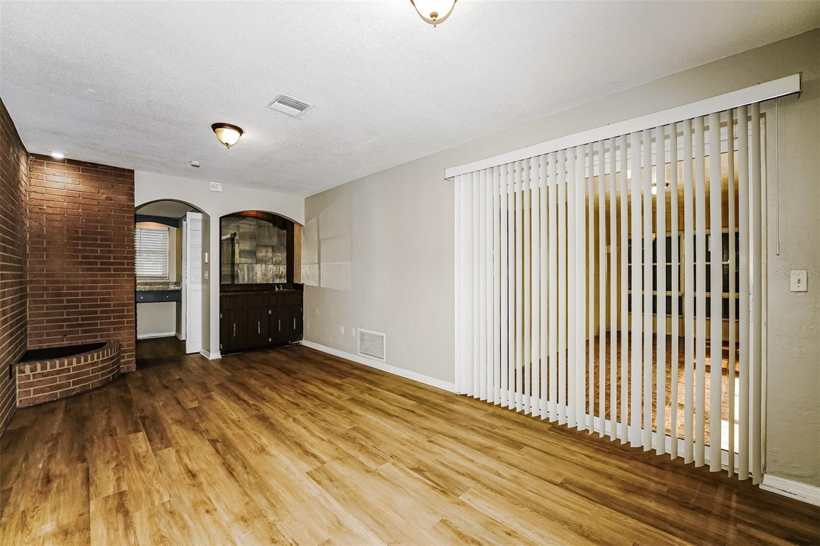 DELTONS LAKE UN 07 - Residential