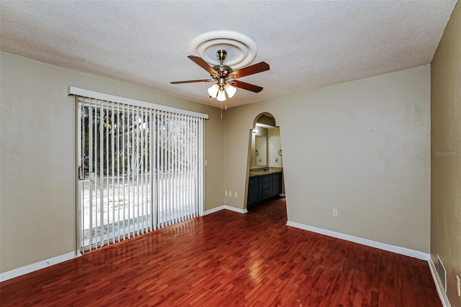 DELTONS LAKE UN 07 - Residential