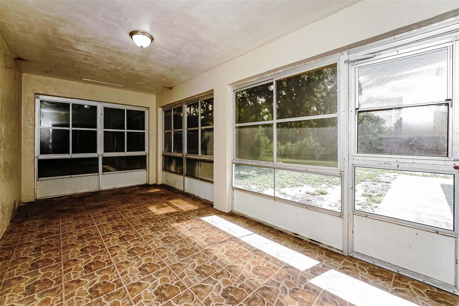 DELTONS LAKE UN 07 - Residential