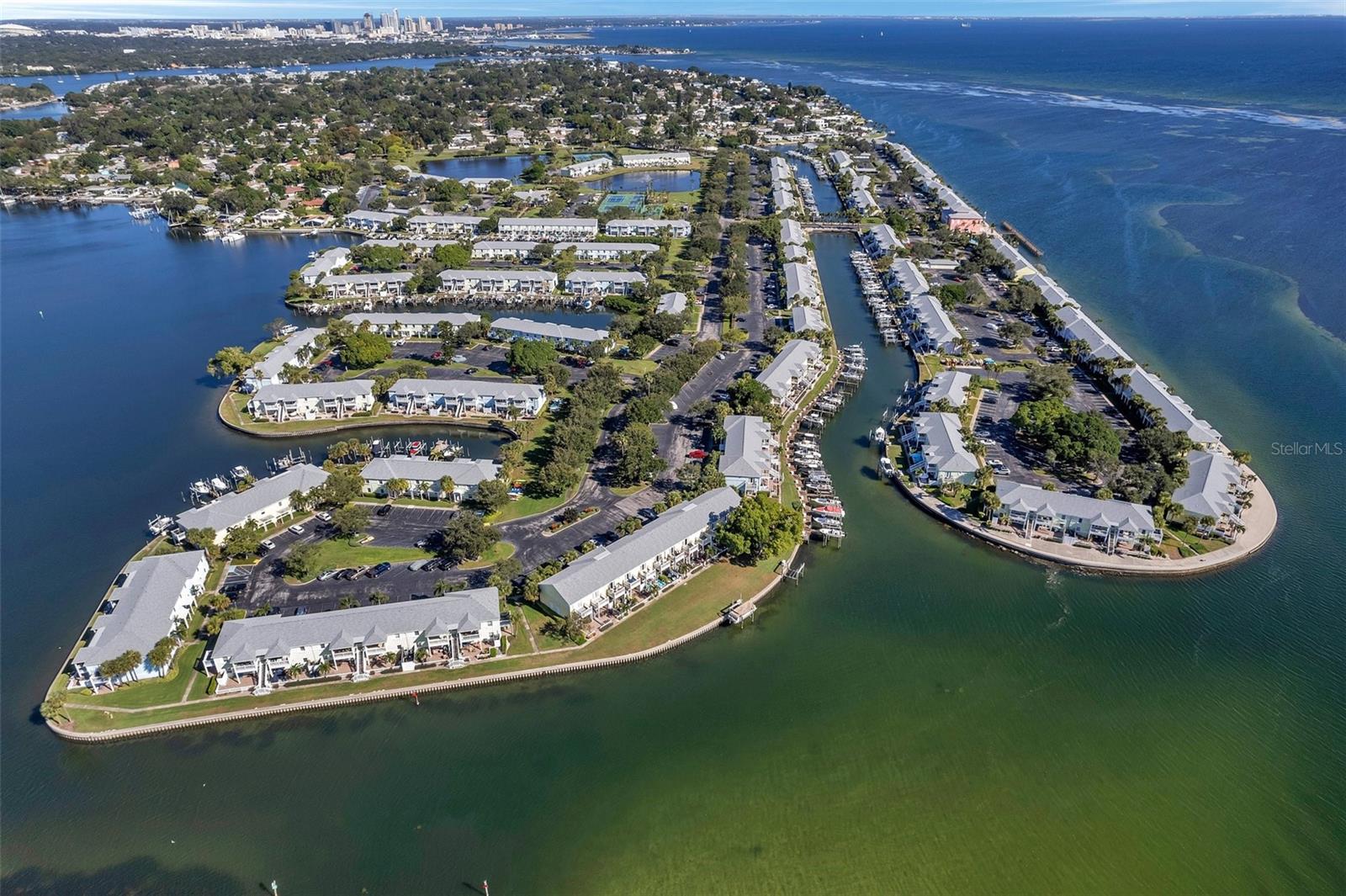 WATERSIDE AT COQUINA KEY SOUTH - Residential