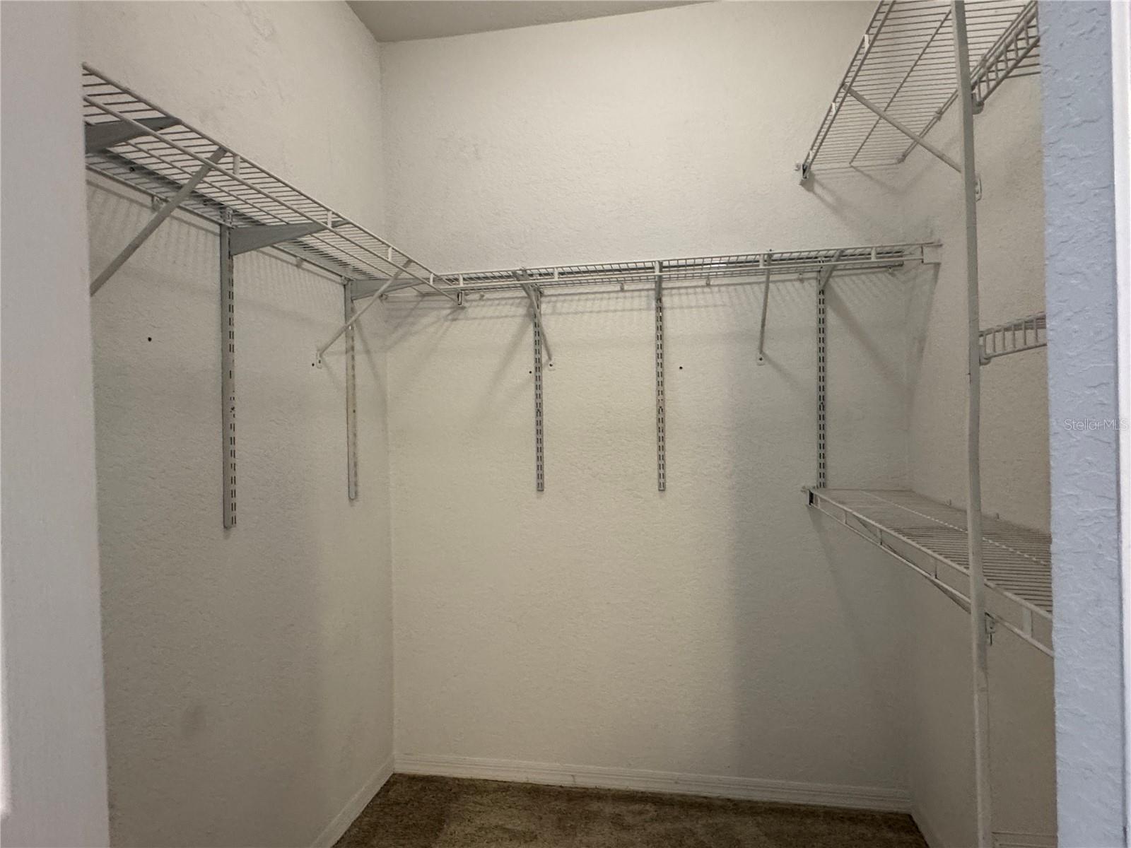 SERENATA CONDO - Residential