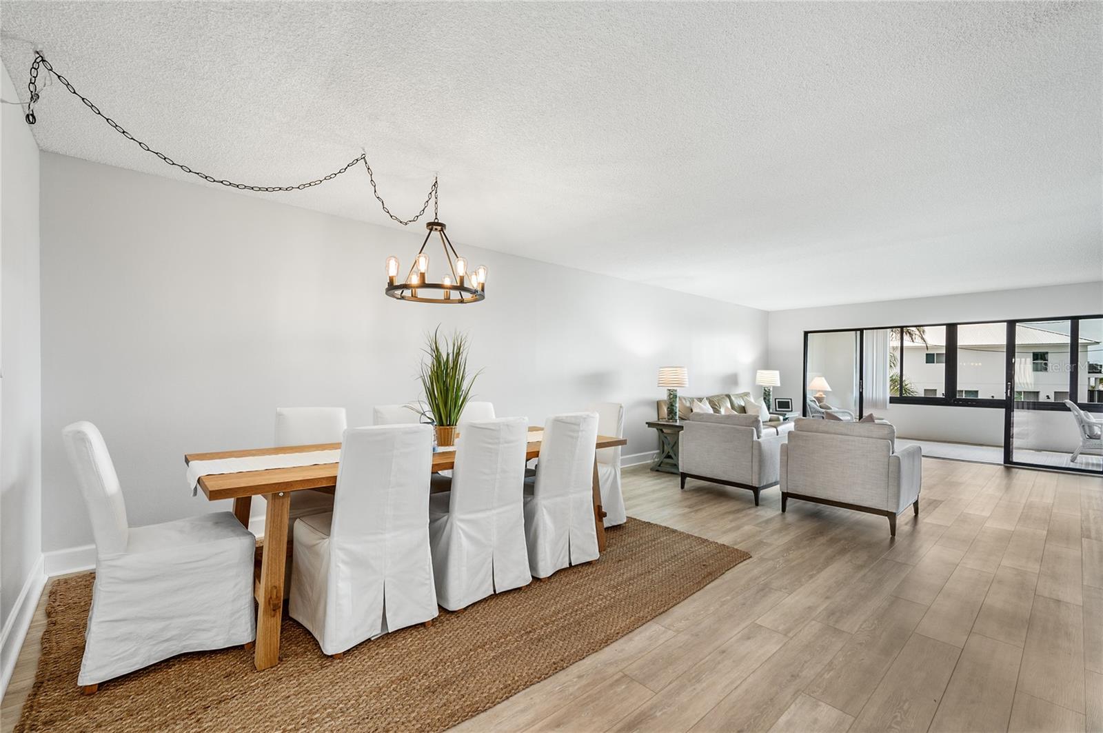 SUMMER SANDS - Residential