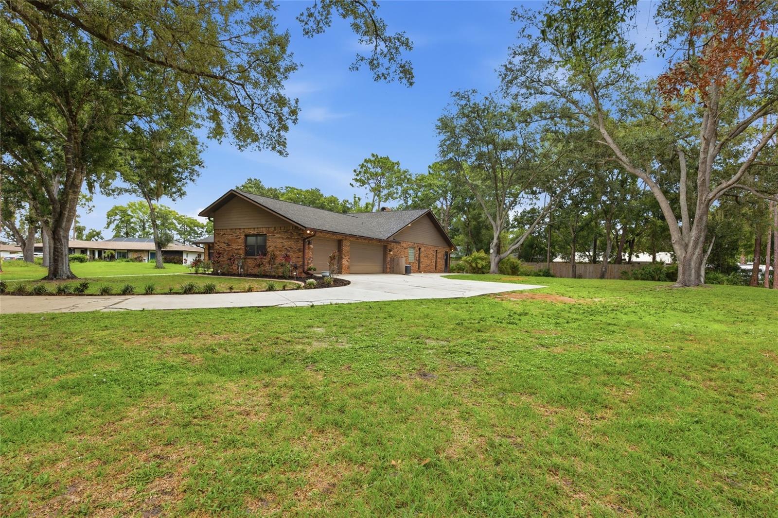 BRADEN PINES - Residential