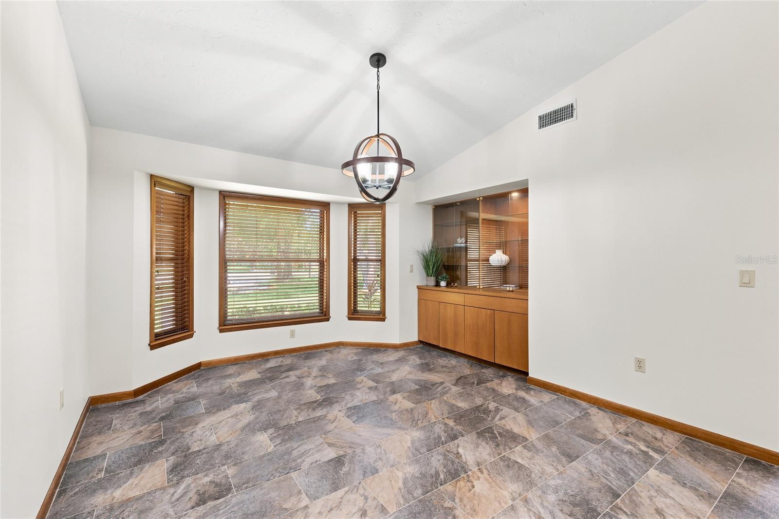 BRADEN PINES - Residential