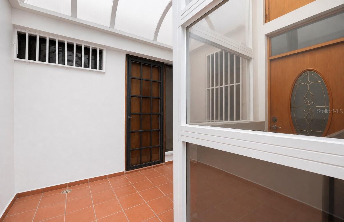 SEVILLA BILTMORE - Residential
