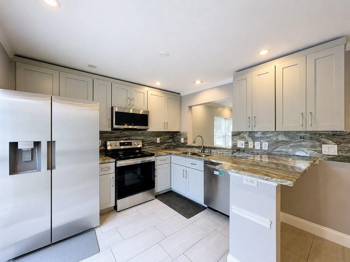 NEW RIVER LAKES VILLAGES B2 & D - Residential