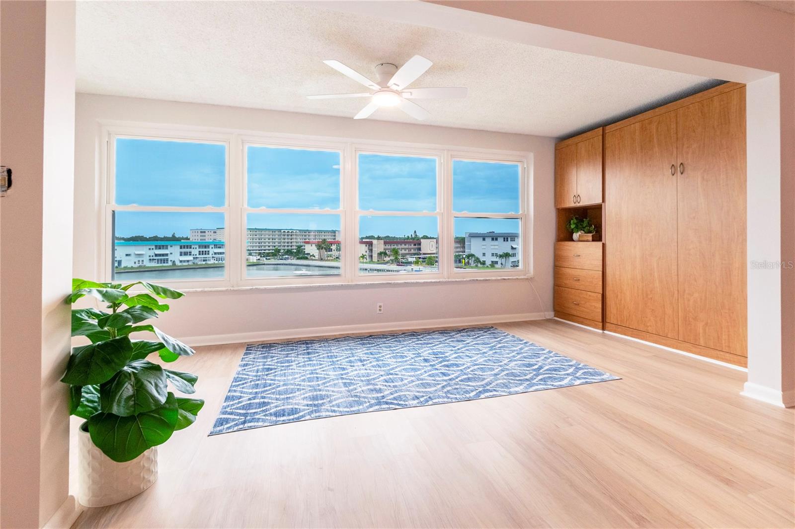 TOWN SHORES OF GULFPORT - Residential