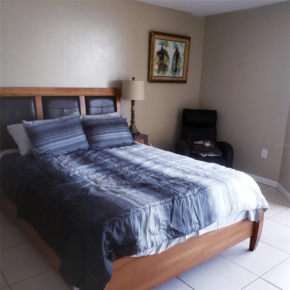 Oceania Plaza Condo - Residential