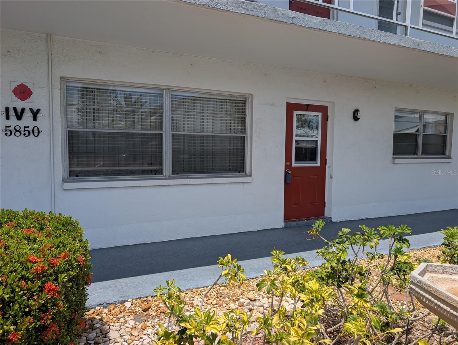 TOWN APTS CONDO - Residential Lease
