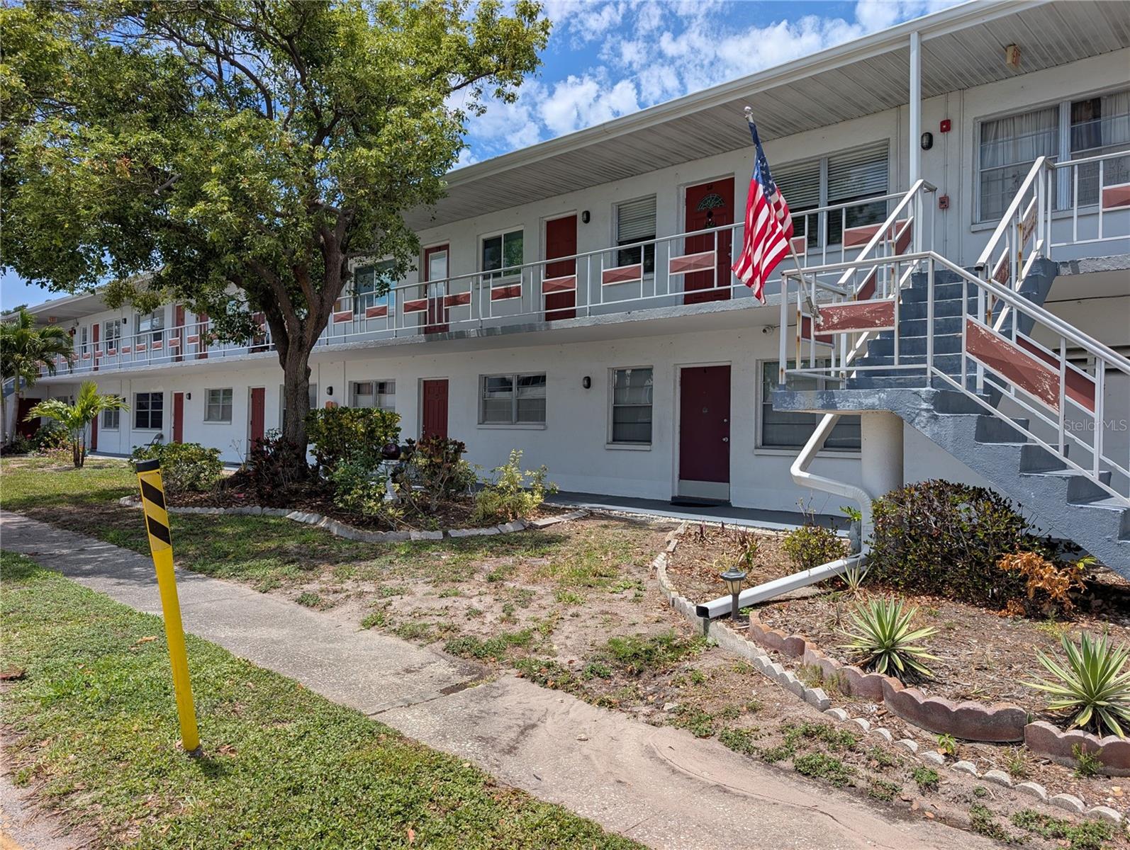 TOWN APTS CONDO - Residential Lease