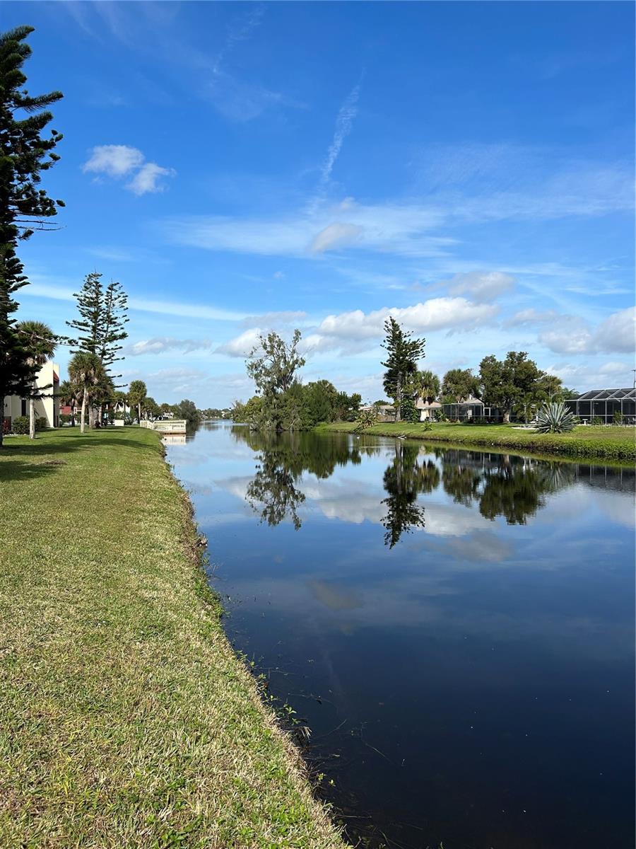 RIVERHOUSE - Residential