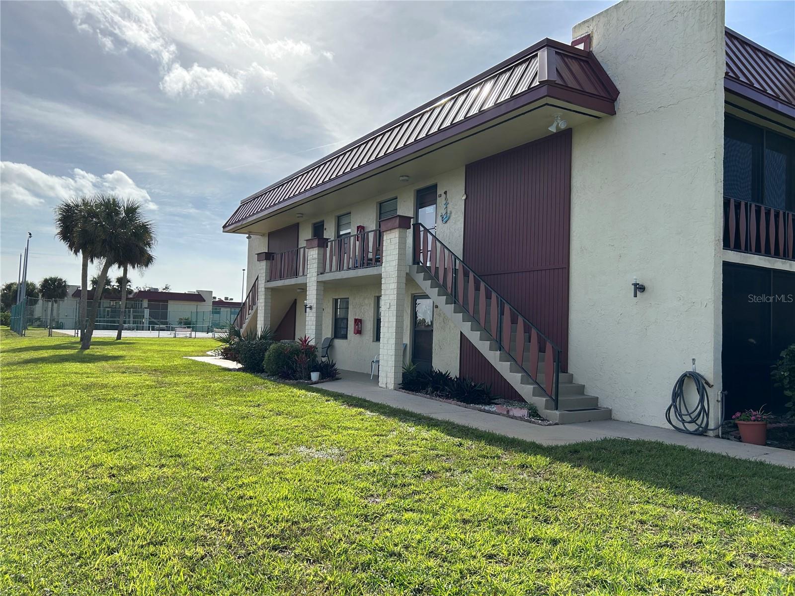 RIVERHOUSE - Residential