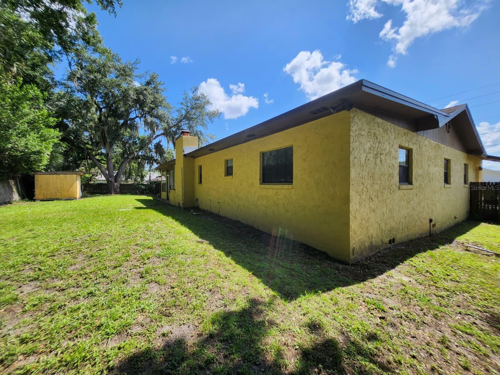 LOCKHARTS SUB - Residential