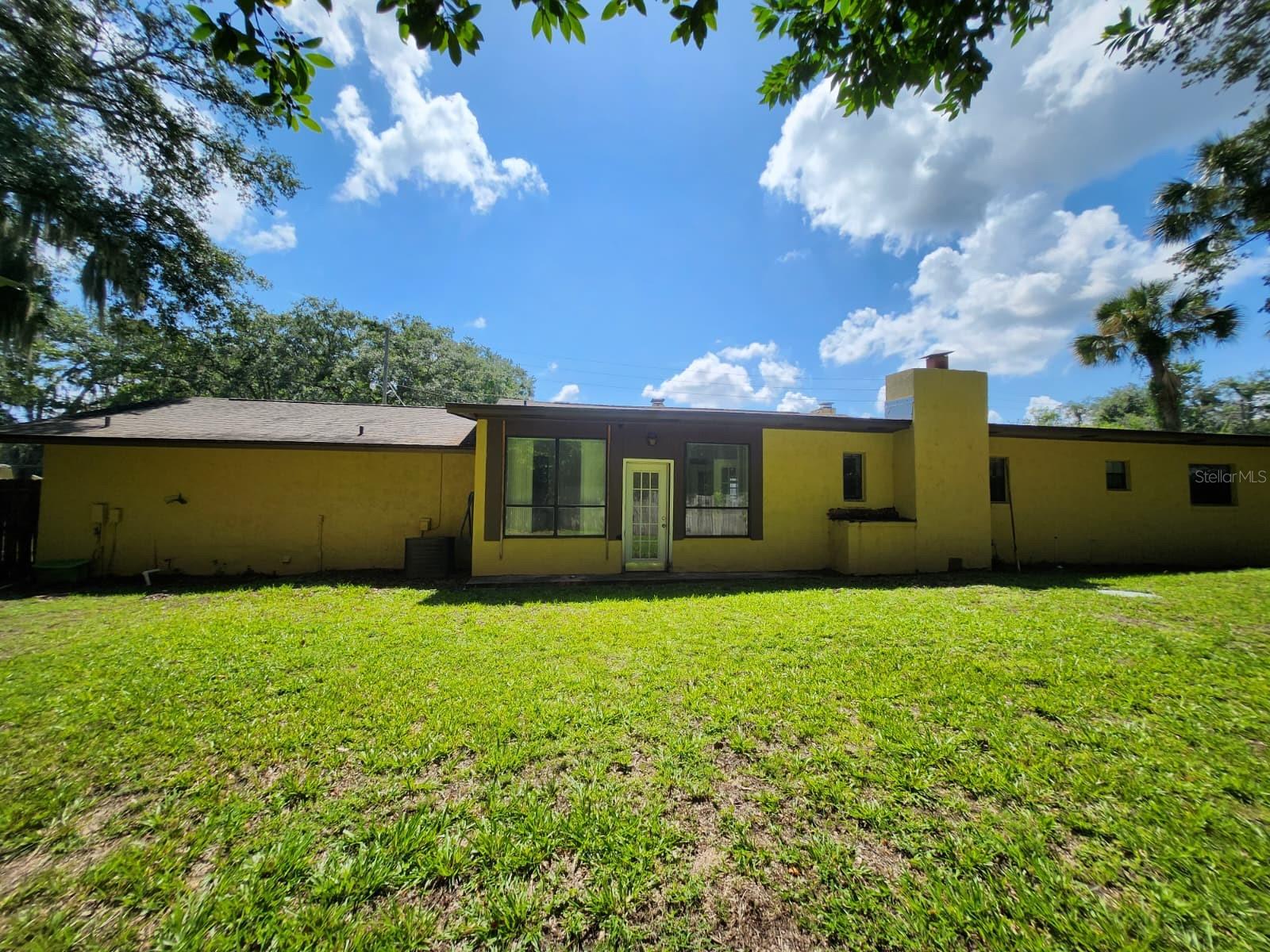 LOCKHARTS SUB - Residential