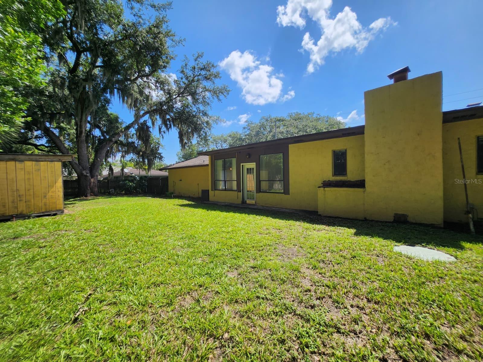 LOCKHARTS SUB - Residential