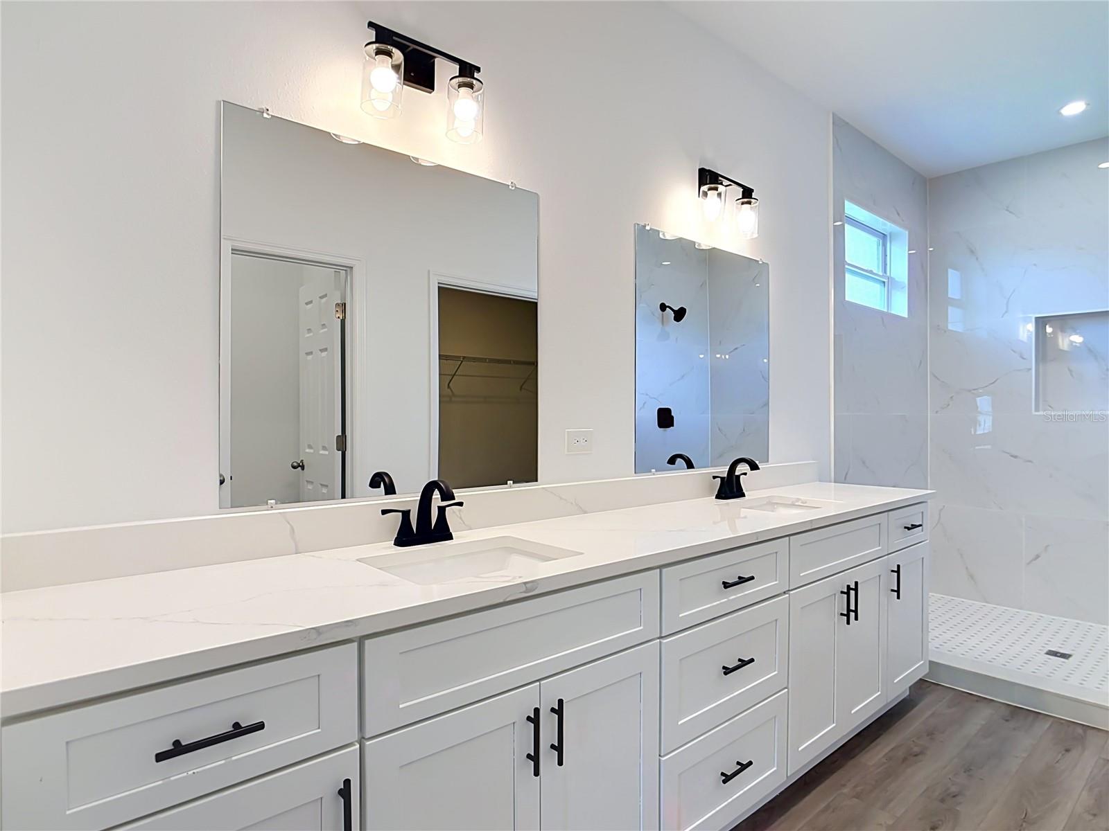PORT CHARLOTTE SUB 08 - Residential Lease