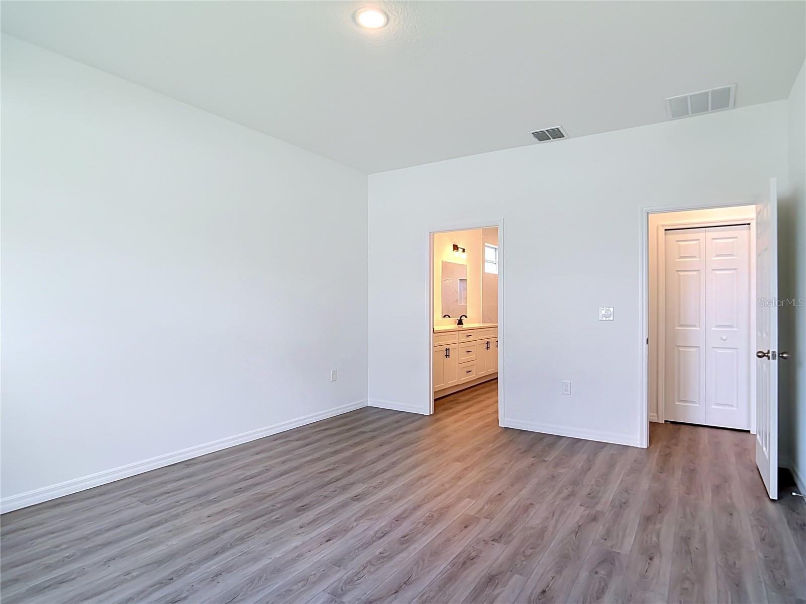 PORT CHARLOTTE SUB 08 - Residential Lease