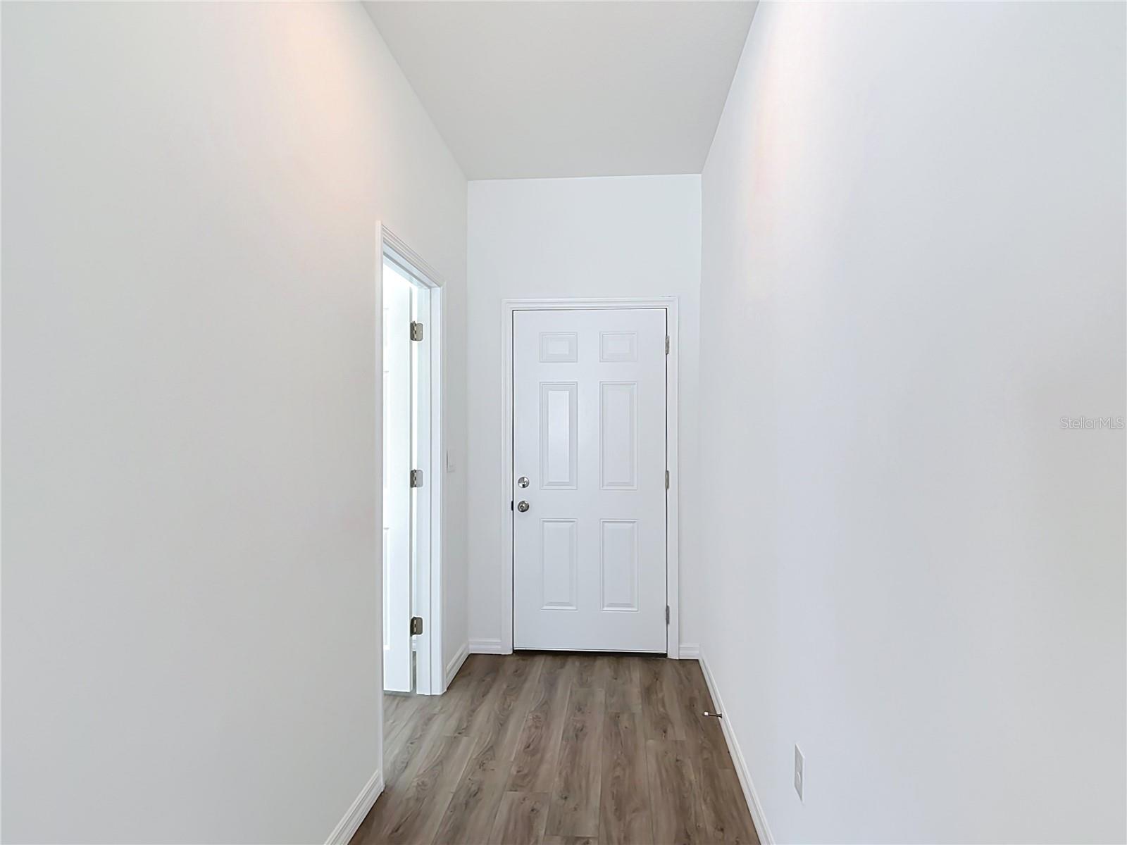 PORT CHARLOTTE SUB 08 - Residential Lease