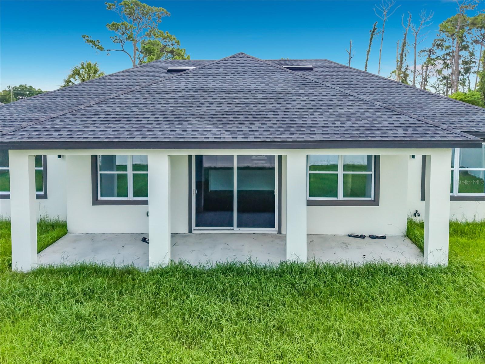 PORT CHARLOTTE SUB 08 - Residential Lease
