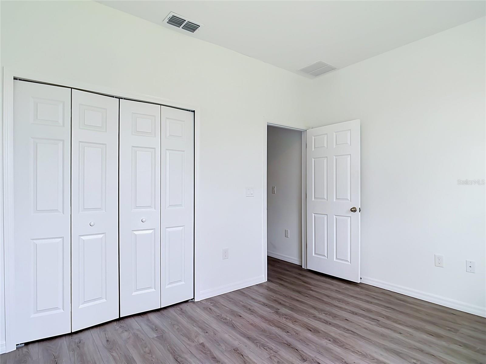 PORT CHARLOTTE SUB 08 - Residential Lease