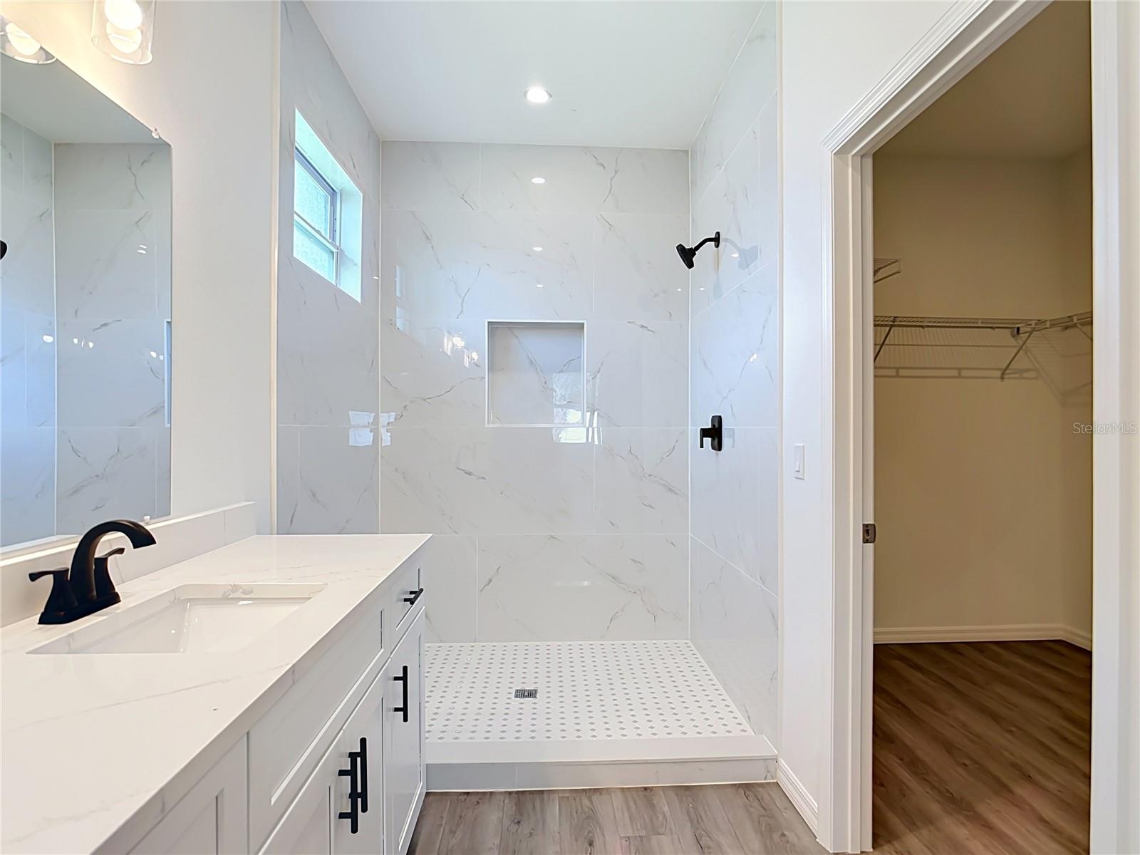 PORT CHARLOTTE SUB 08 - Residential Lease
