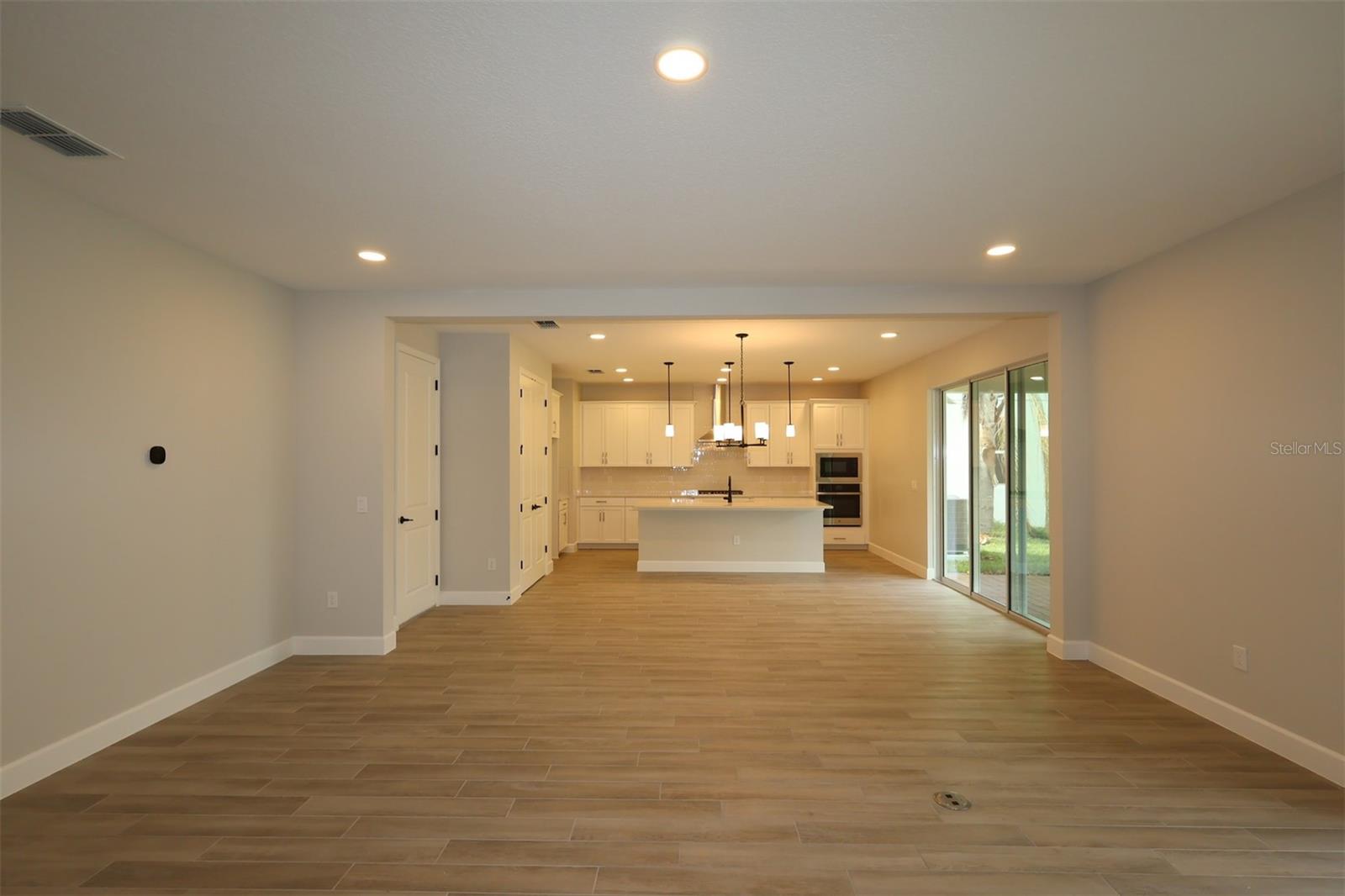 ENCORE AT OVATION - Residential