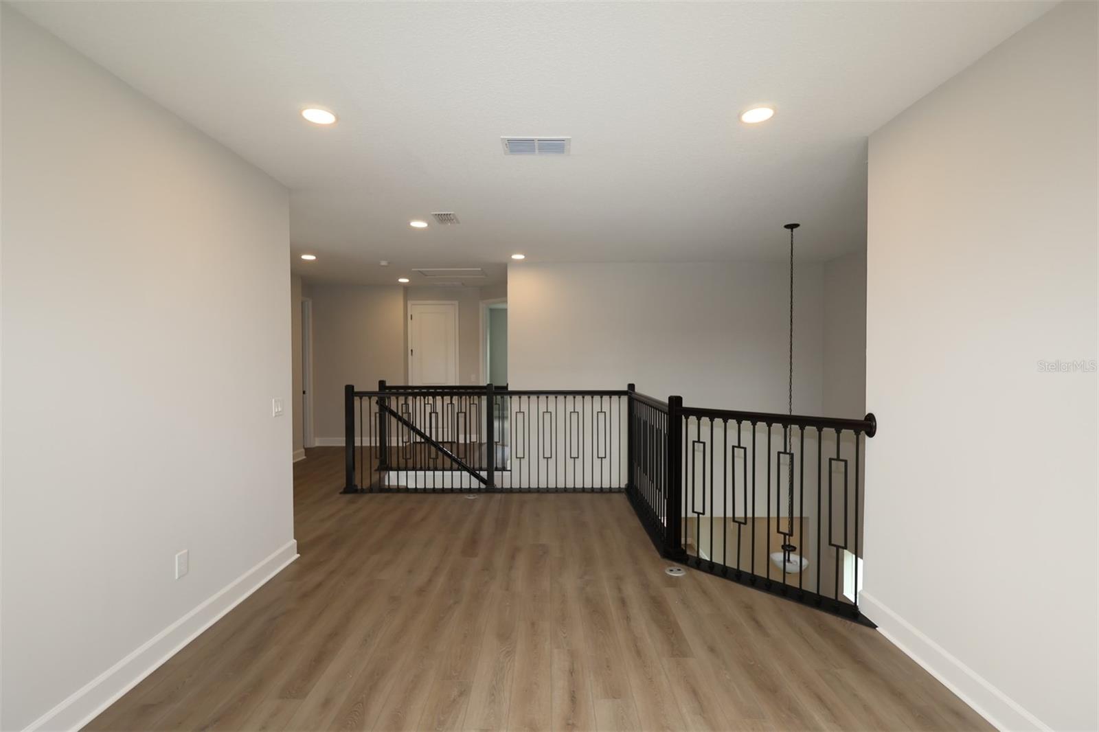 ENCORE AT OVATION - Residential