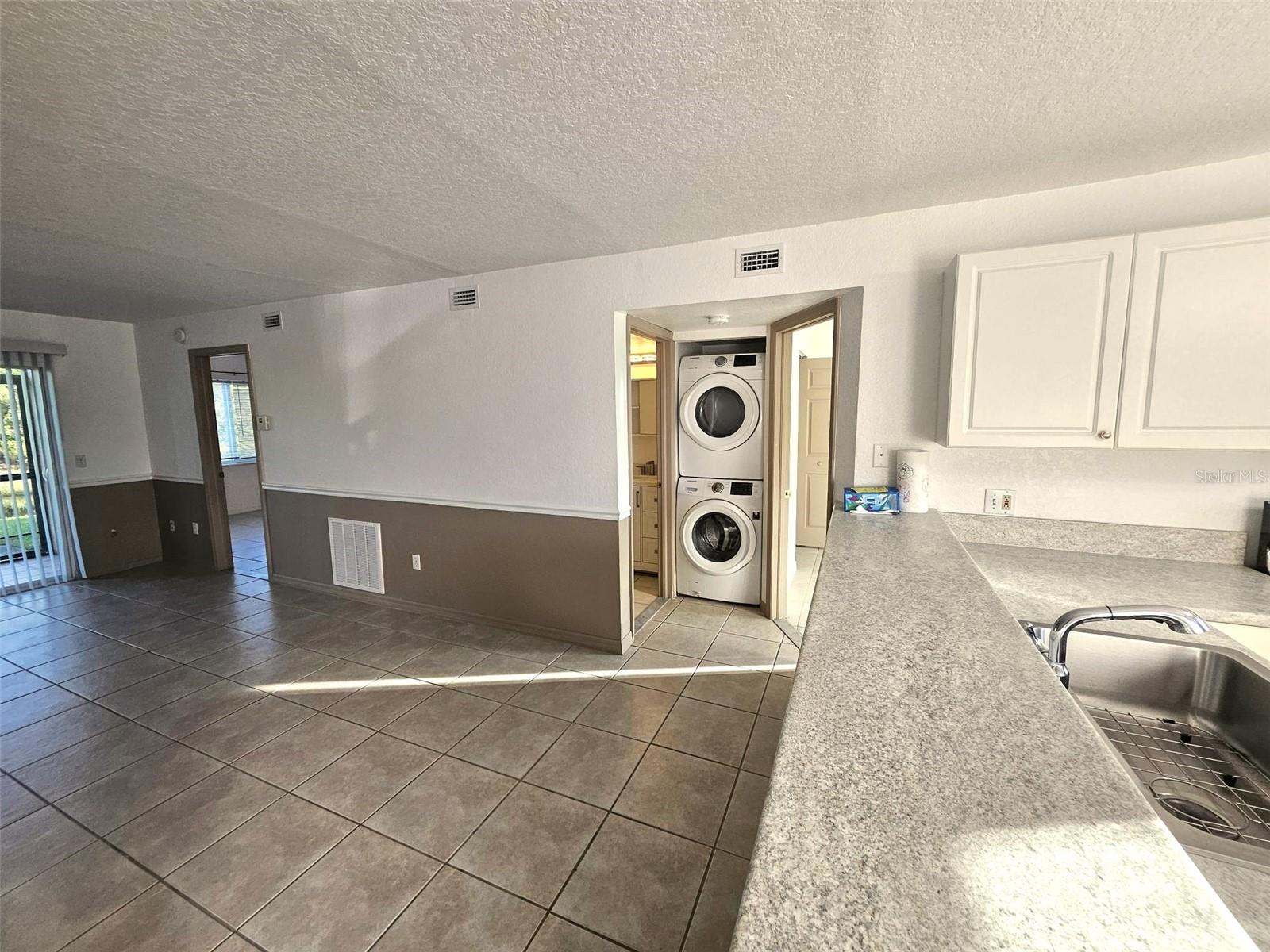 PINES AT DEEP CREEK 01 PH 03 - Residential Lease