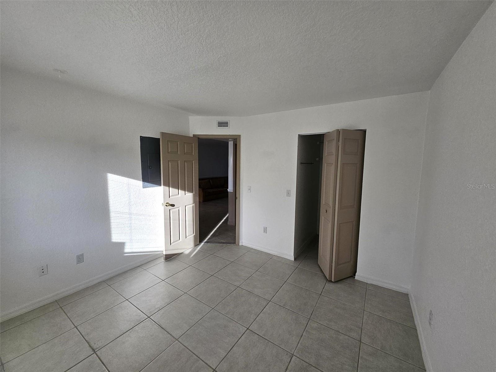 PINES AT DEEP CREEK 01 PH 03 - Residential Lease