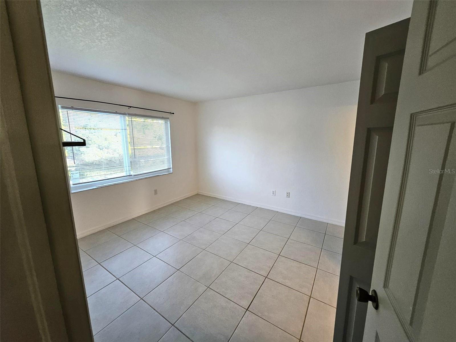 PINES AT DEEP CREEK 01 PH 03 - Residential Lease
