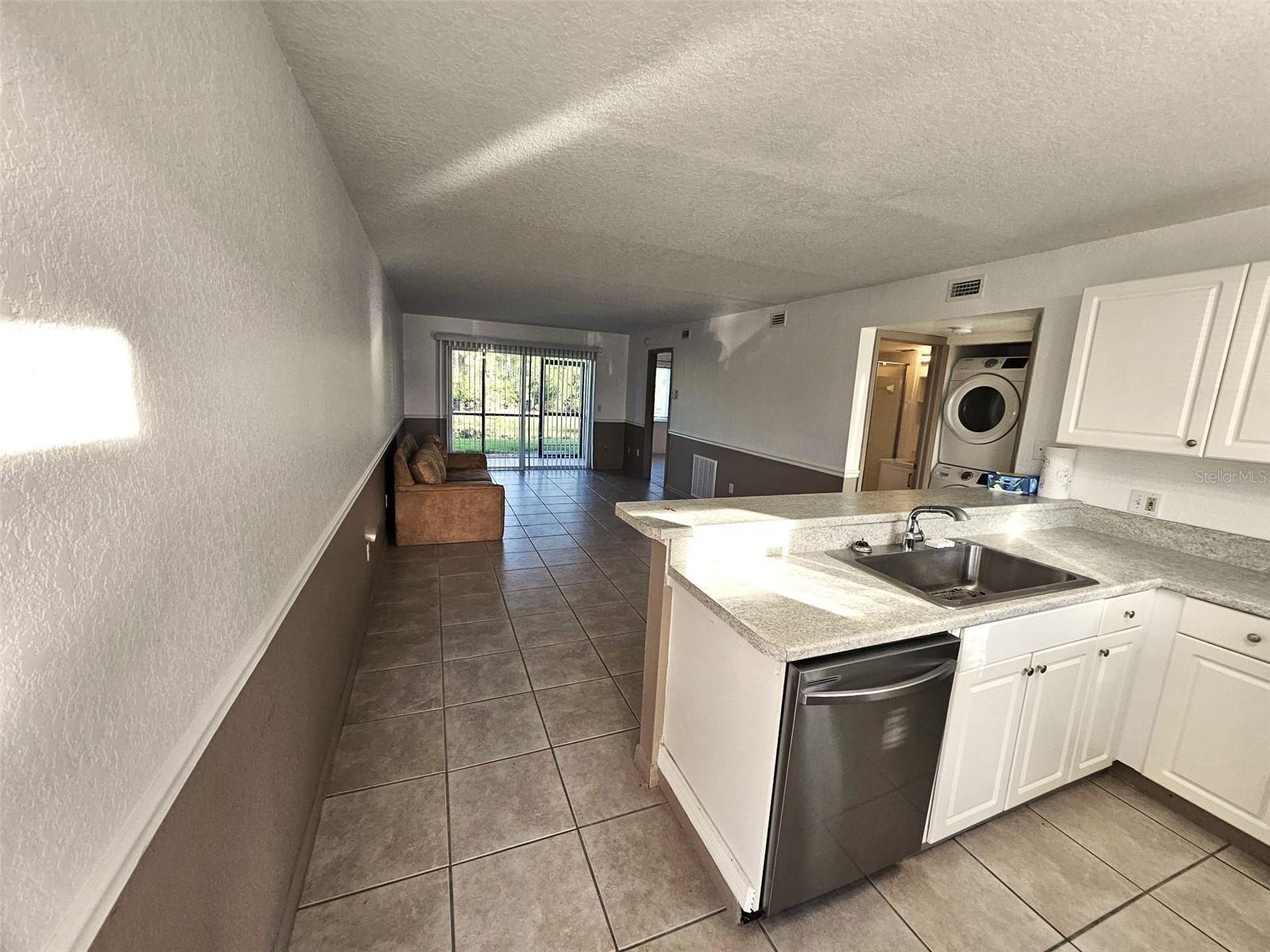 PINES AT DEEP CREEK 01 PH 03 - Residential Lease