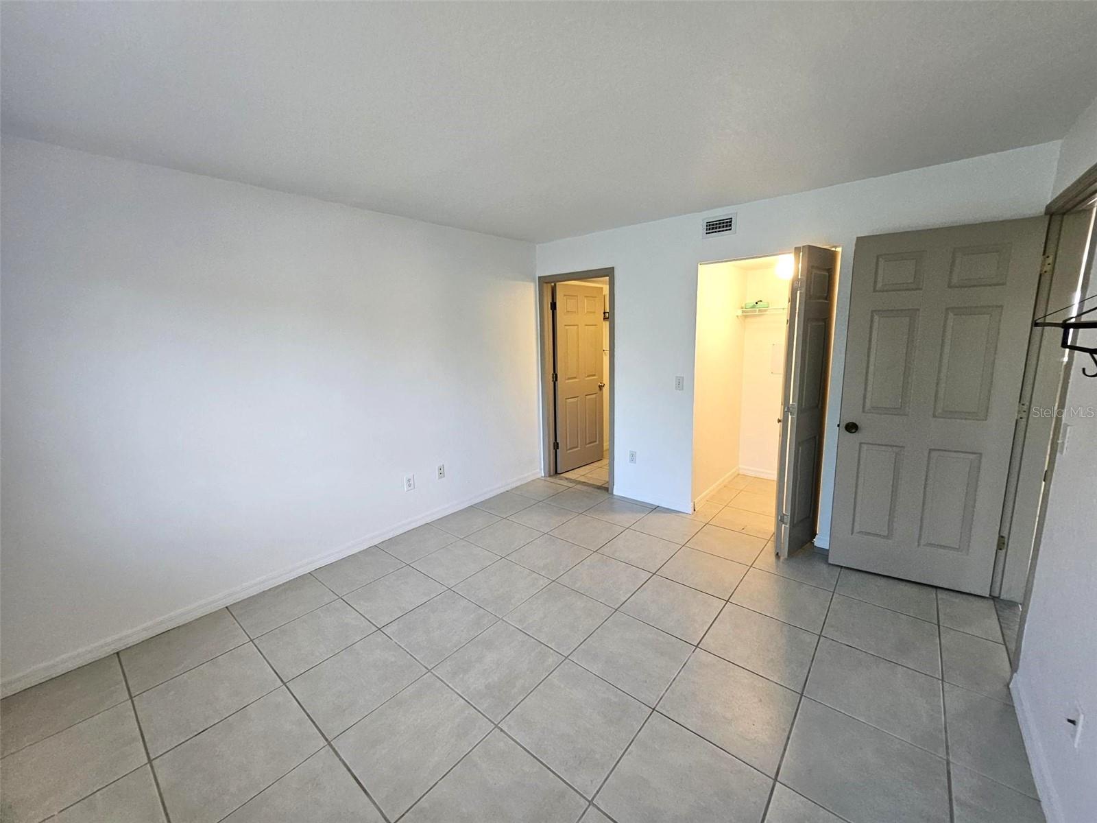 PINES AT DEEP CREEK 01 PH 03 - Residential Lease