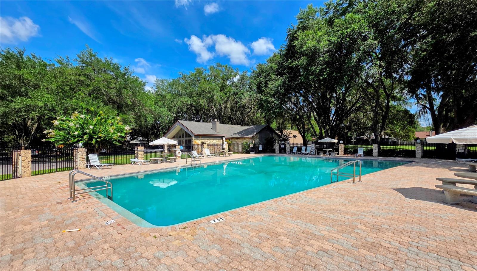 MILE RUN - Residential