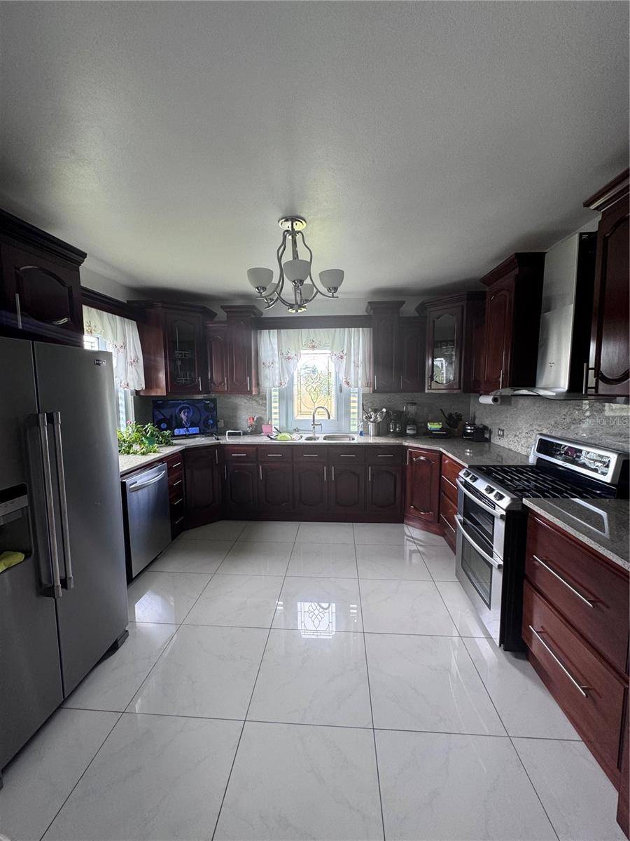 PLANAS CAMINO LOS NIEVES - Residential