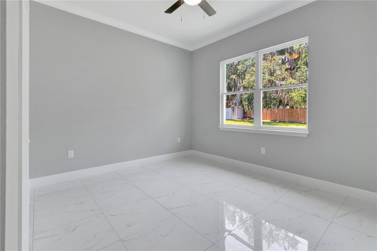 LEESBURG WATERS EDGE SUB - Residential
