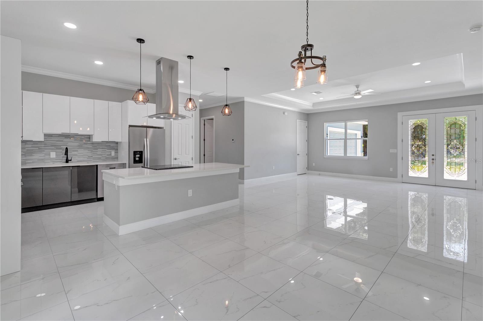 LEESBURG WATERS EDGE SUB - Residential