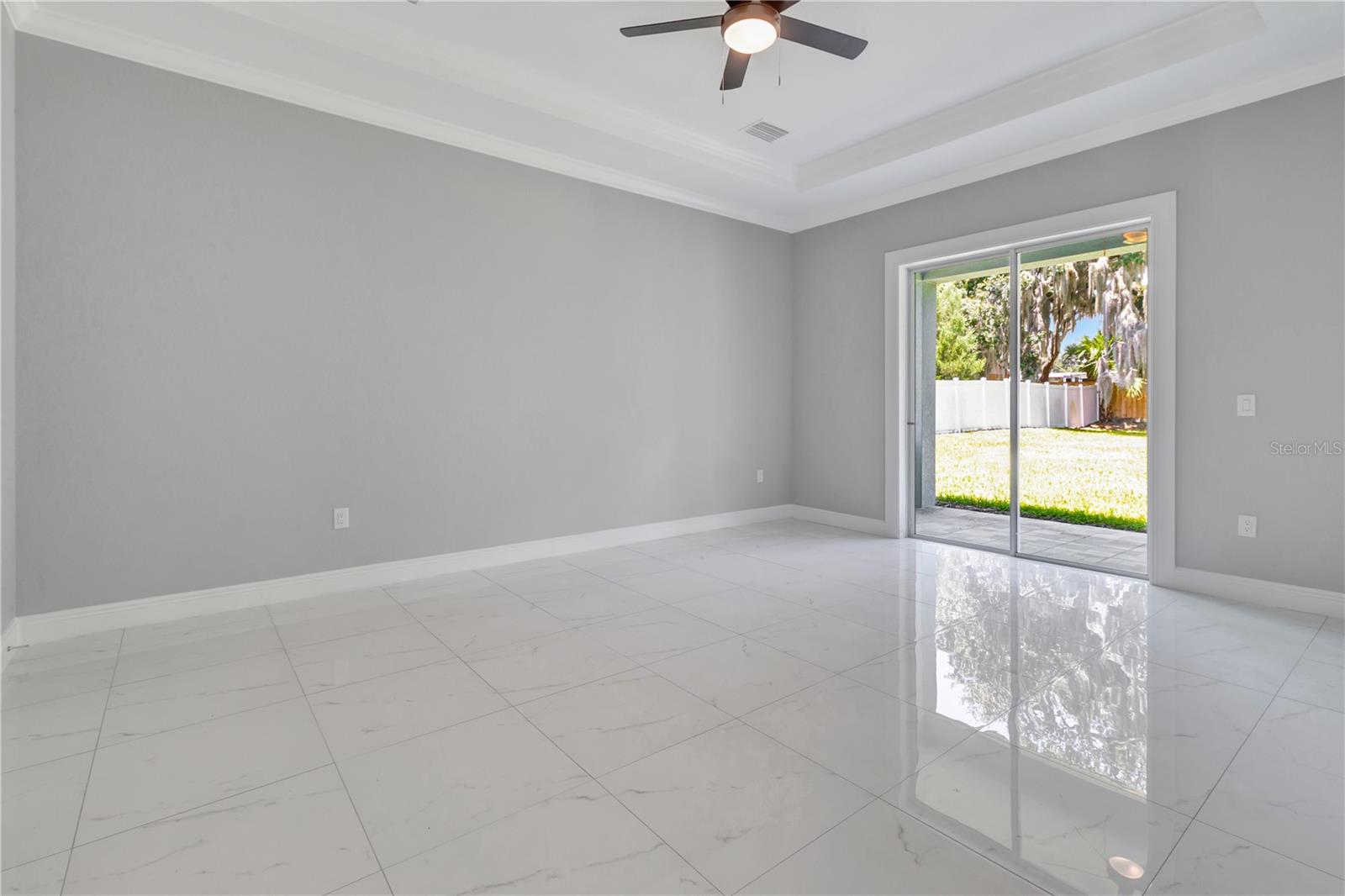 LEESBURG WATERS EDGE SUB - Residential
