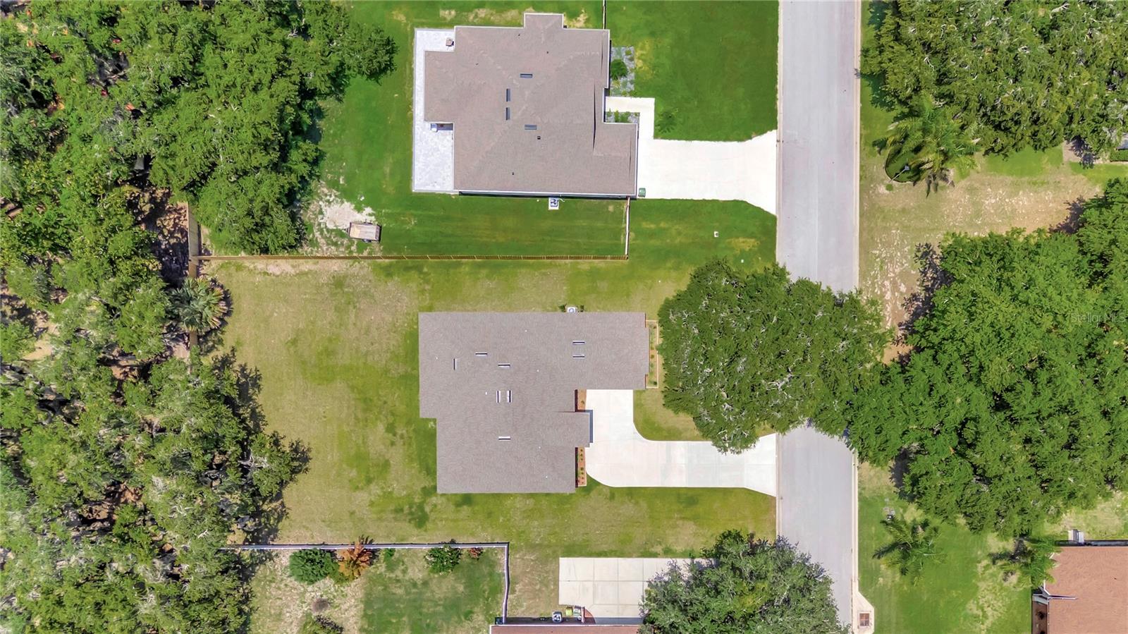 LEESBURG WATERS EDGE SUB - Residential
