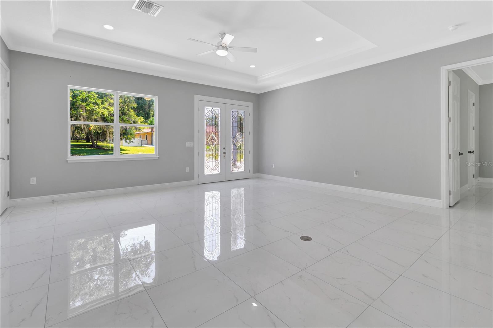 LEESBURG WATERS EDGE SUB - Residential