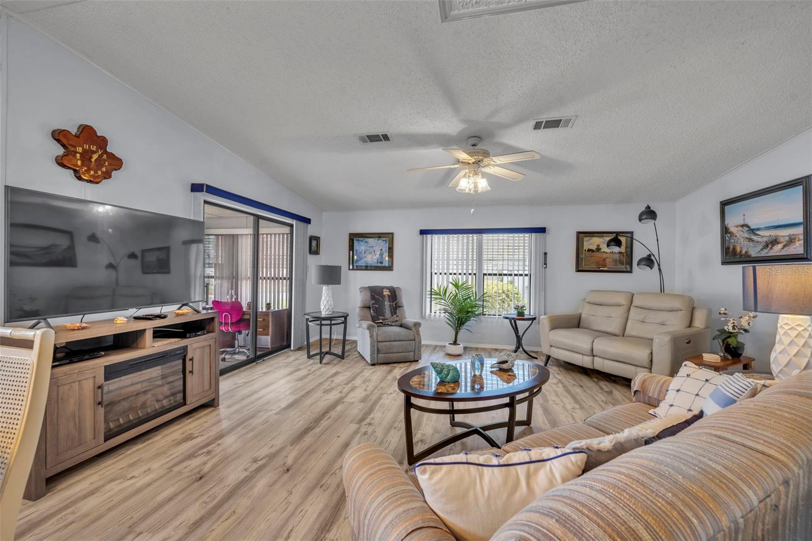 MOLOKAI CO-OP - Residential
