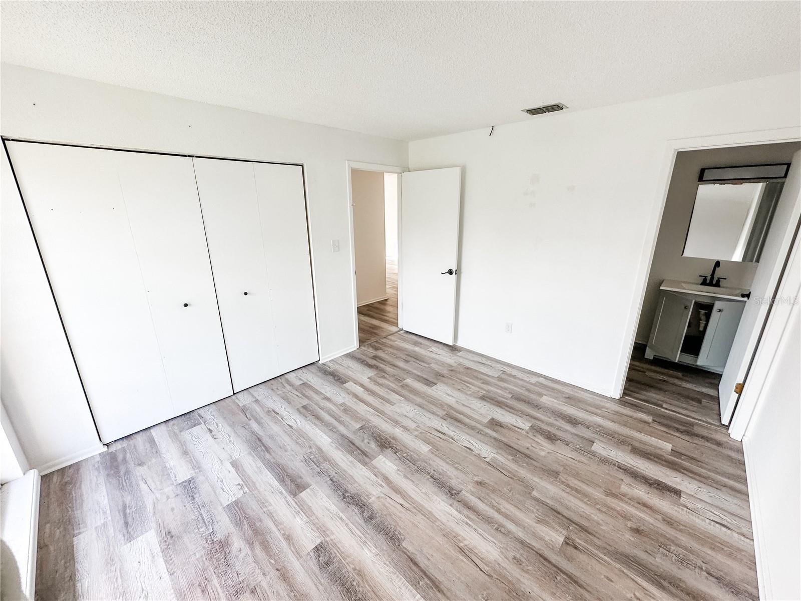 GREENFIELDS UN #1 - Residential Lease