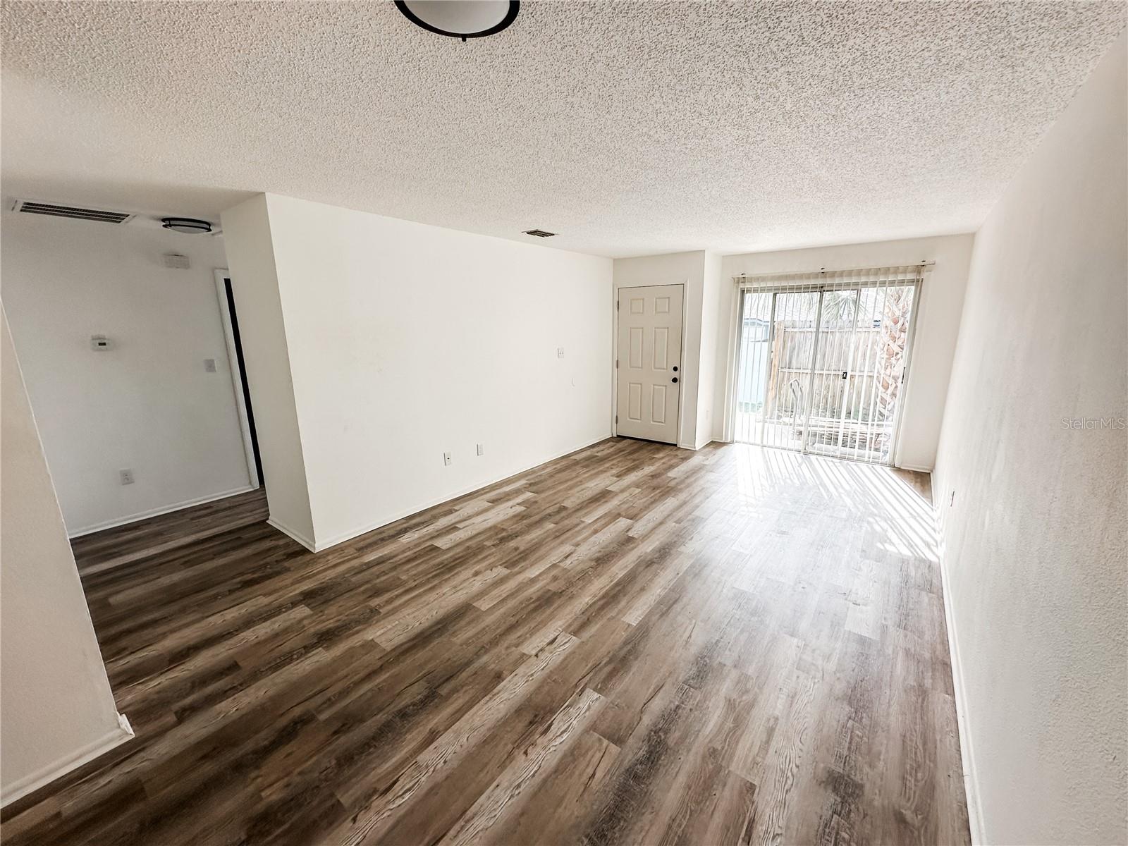 GREENFIELDS UN #1 - Residential Lease