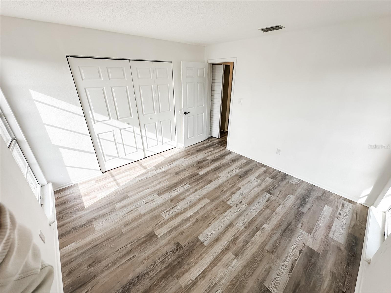GREENFIELDS UN #1 - Residential Lease
