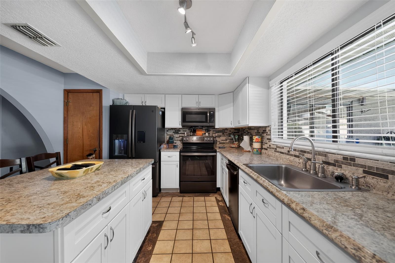SPRING HILL UNIT 21 - Residential