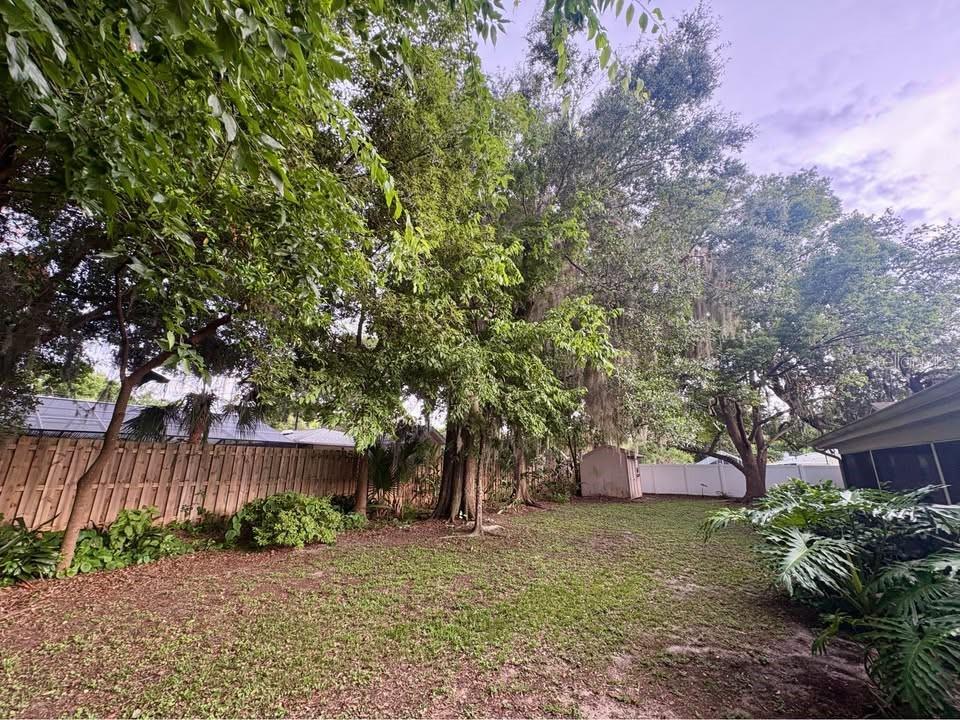 TOMOKA OAKS COUNTRY CLUB ESTATES - Residential Lease